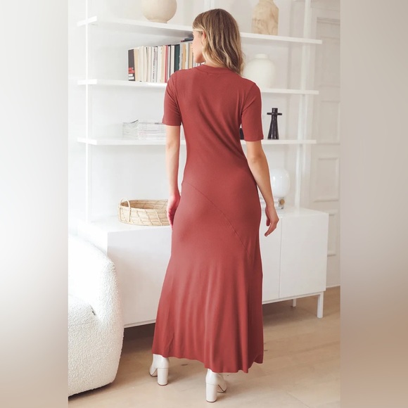 Relaxed to the Max Rusty Rose Ribbed Maxi Shirt Dress, Lulus Size Medium - Picture 2 of 5